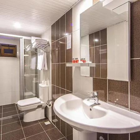 Atlas Hotel 4*